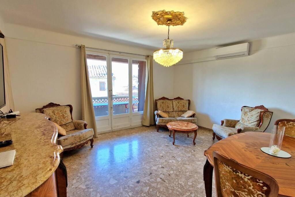 Villa Marseille Dans Les Hauteurs Luaran gambar